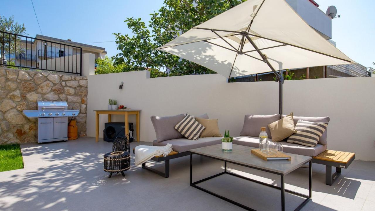 Apartments Villa Frankola With Swimming Pool Crikvenica Ngoại thất bức ảnh