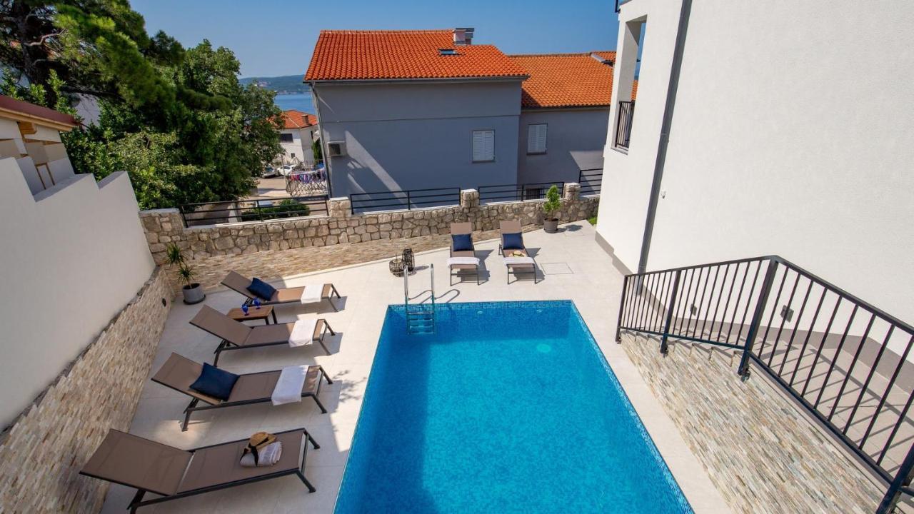 Apartments Villa Frankola With Swimming Pool Crikvenica Ngoại thất bức ảnh