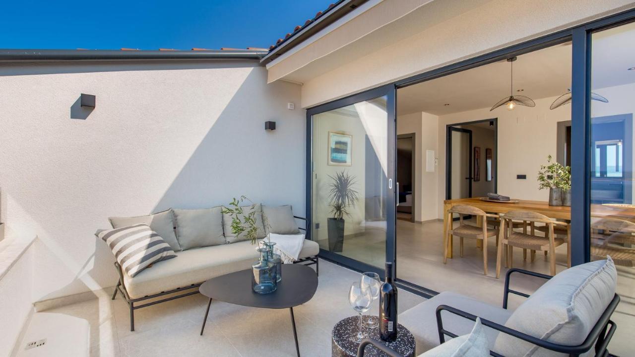 Apartments Villa Frankola With Swimming Pool Crikvenica Ngoại thất bức ảnh