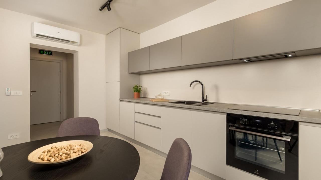 Apartments Villa Frankola With Swimming Pool Crikvenica Ngoại thất bức ảnh