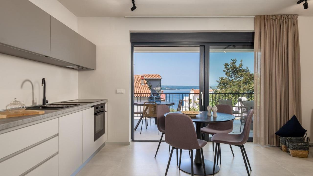 Apartments Villa Frankola With Swimming Pool Crikvenica Ngoại thất bức ảnh