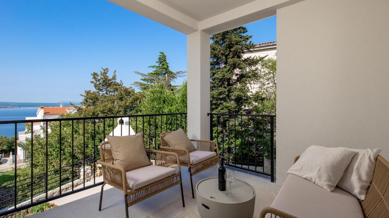 Apartments Villa Frankola With Swimming Pool Crikvenica Ngoại thất bức ảnh