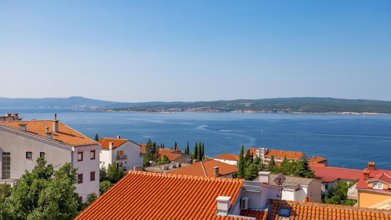 Apartments Villa Frankola With Swimming Pool Crikvenica Ngoại thất bức ảnh